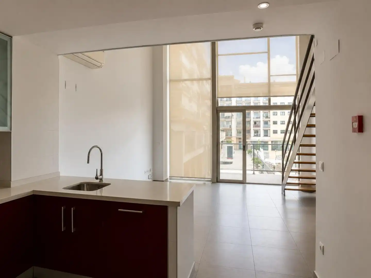 Küche von Loft zur Miete in Paterna mit Klimaanlage, Heizung und Terrasse