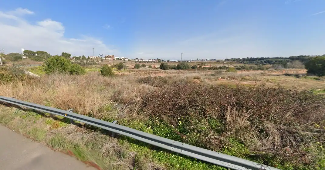 Land for sale in Picassent