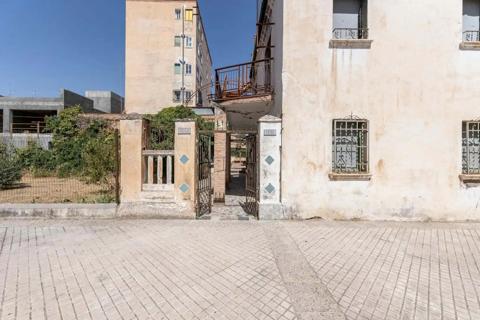 Villa con giardino in vendita a Calle FLORENCIA, imagen 6