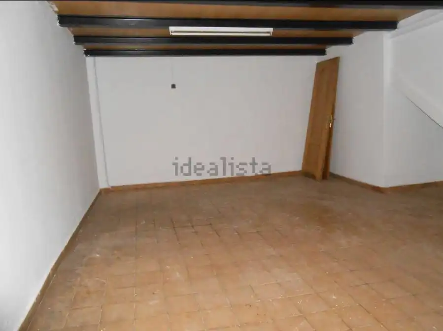 Einfamilien-Reihenhaus zum Verkauf in Carrer de la Pau, Llefià