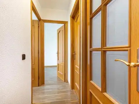 Flat with lift for sale in Carrer d'Ogassa, imagen 12