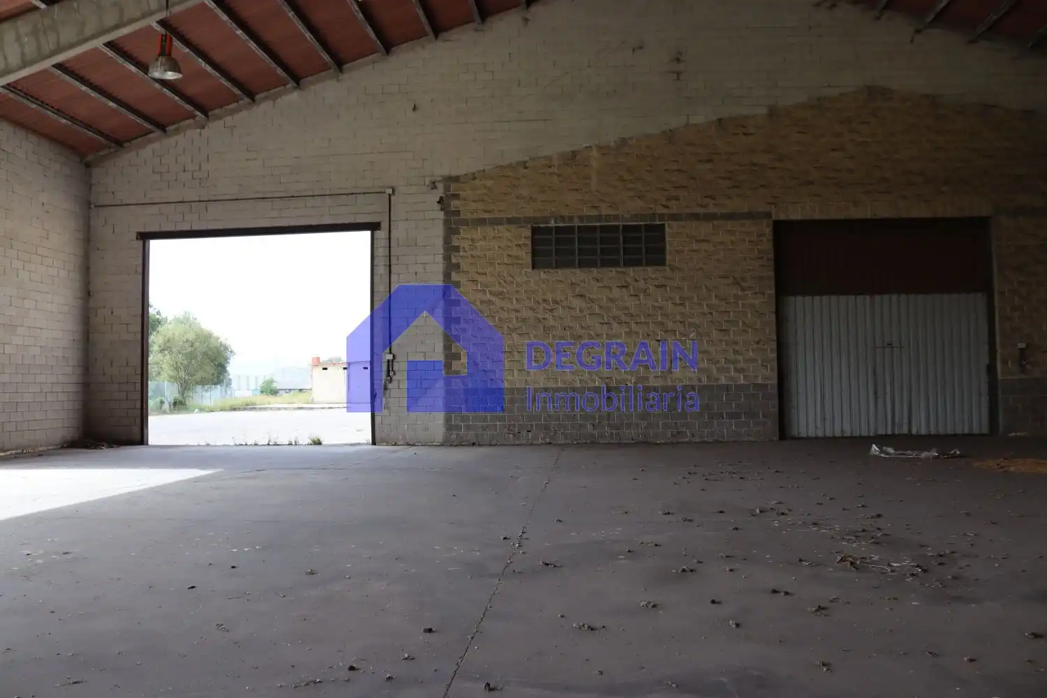 Fabrik Grundstücke zum Verkauf in Siero