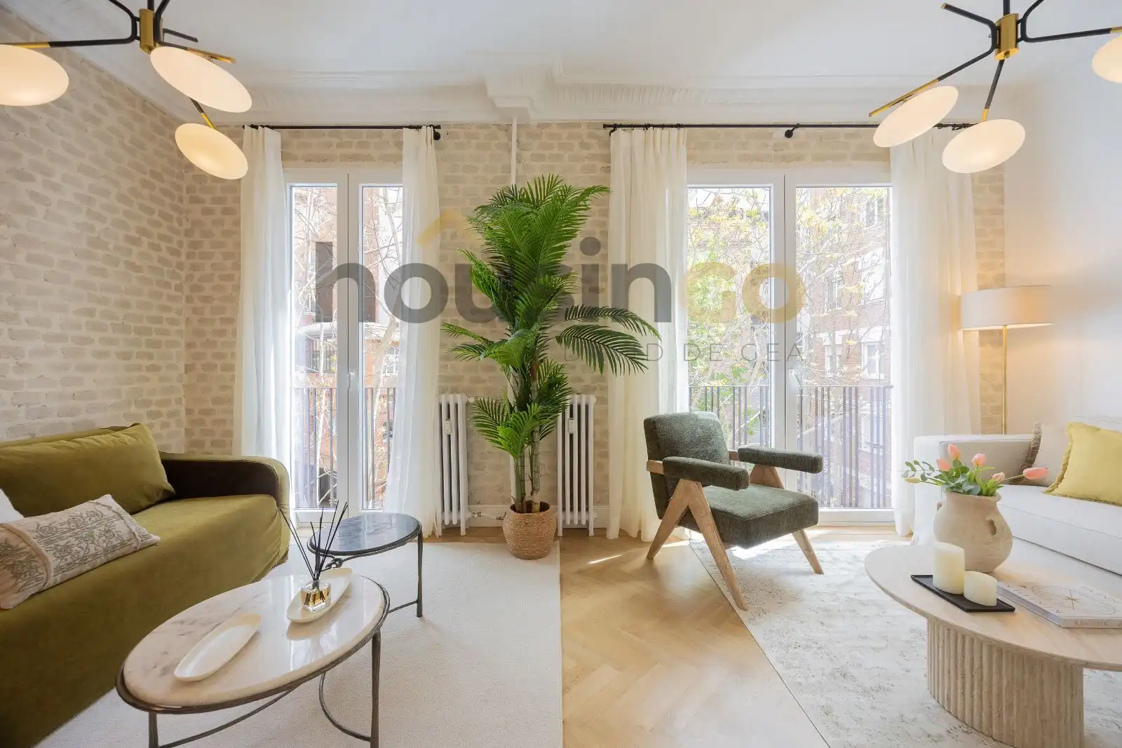 Living room of Flat for sale in  Madrid Capital  with Air Conditioner, Heating and Storage room
