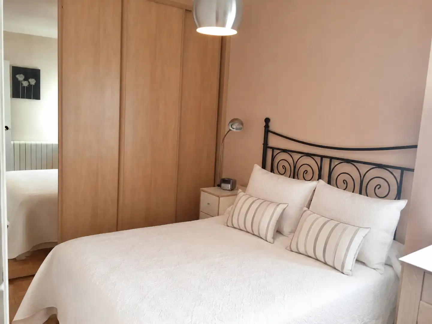 Habitación de Piso en venta en Oviedo  con Calefacción y Parquet