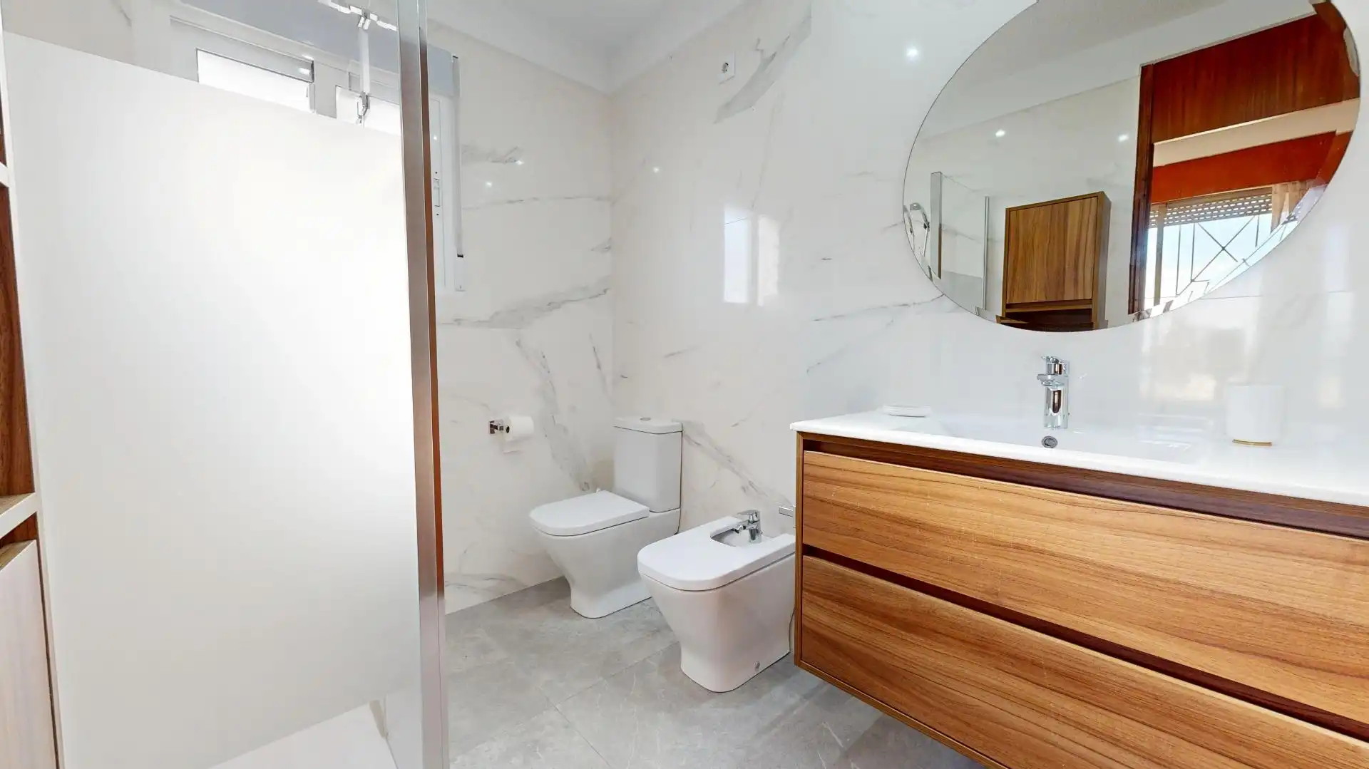 Bathroom of Houses for rent in Torrevieja  with Air Conditioner, Private garden and Terrace