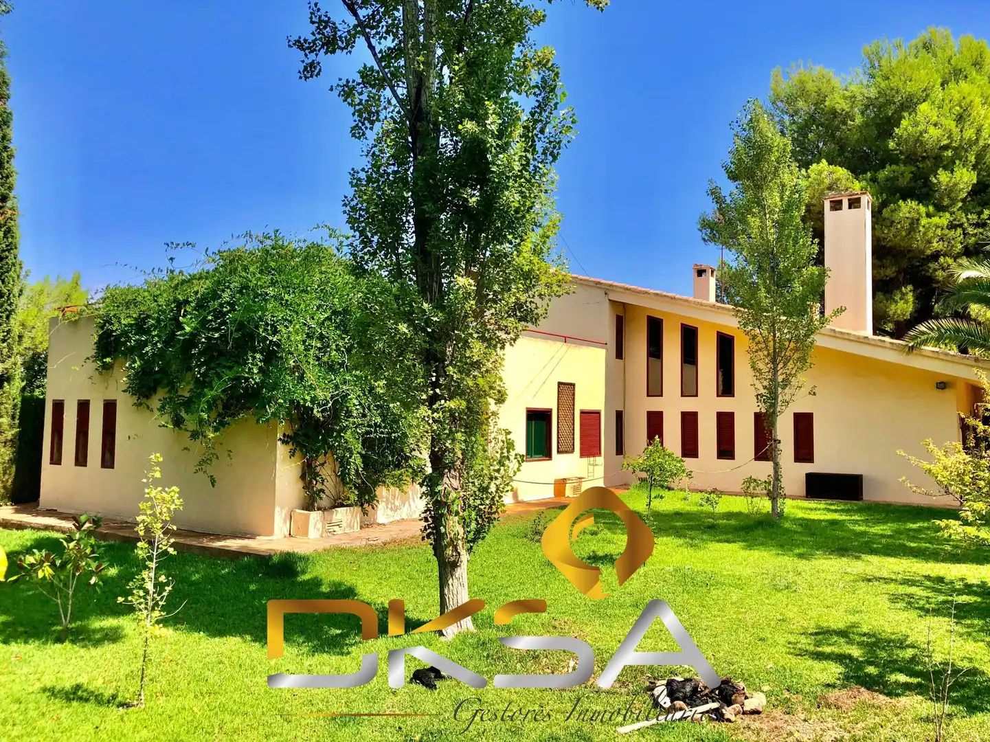 Villa con terrazza in vendita a Avenida MORERAS LAS