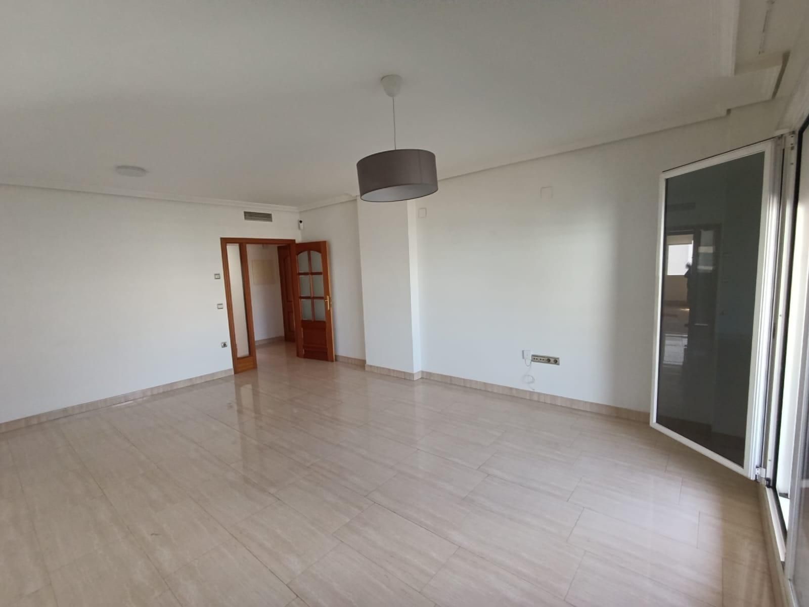 Sala d'estar de Pis en venda en  Córdoba Capital amb Aire condicionat, Terrassa i Traster