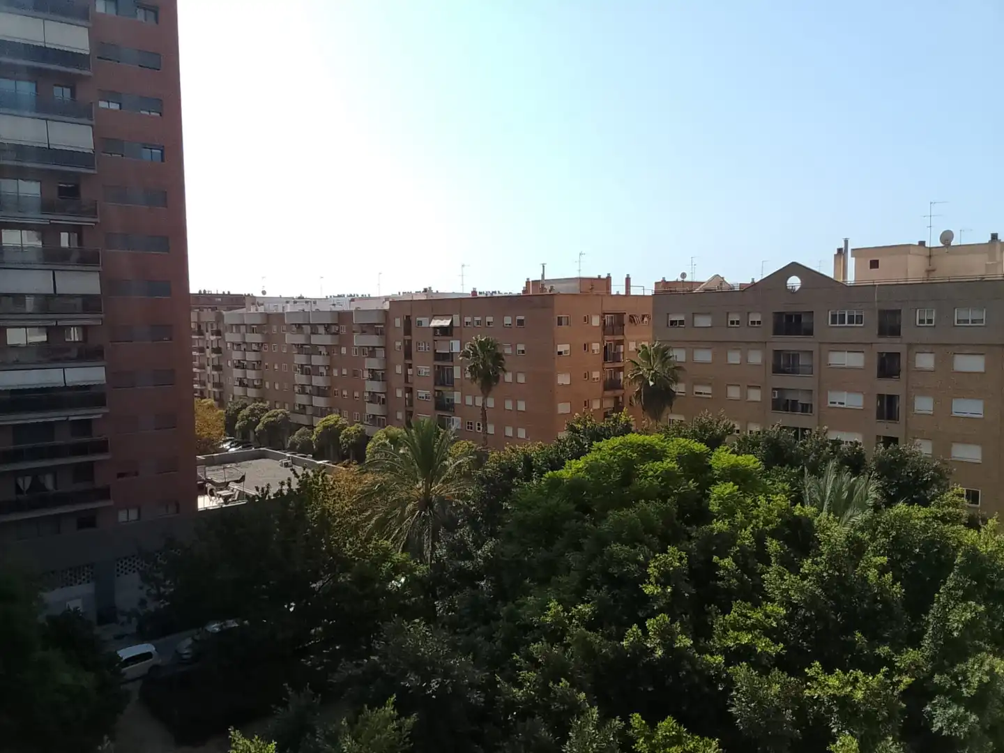 Vista exterior de Piso en venta en Valencia con Aire acondicionado, Calefacción y Horno