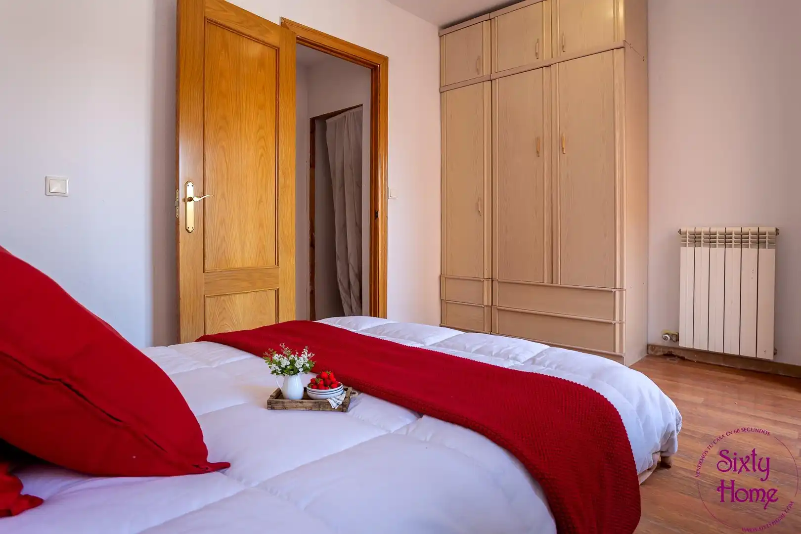 Bedroom of Flat for sale in Zaragoza  with Heating, Parquet flooring and Terrace