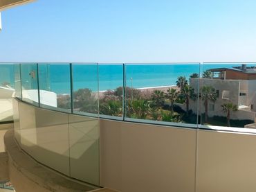 Neubau-Wohnung mit Pool zum Verkauf in Avenida de la Tramuntana 22