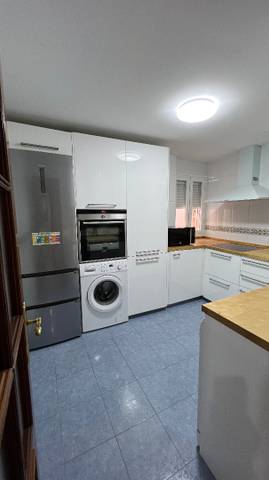 Piso en Venta en Girón - Las Delicias