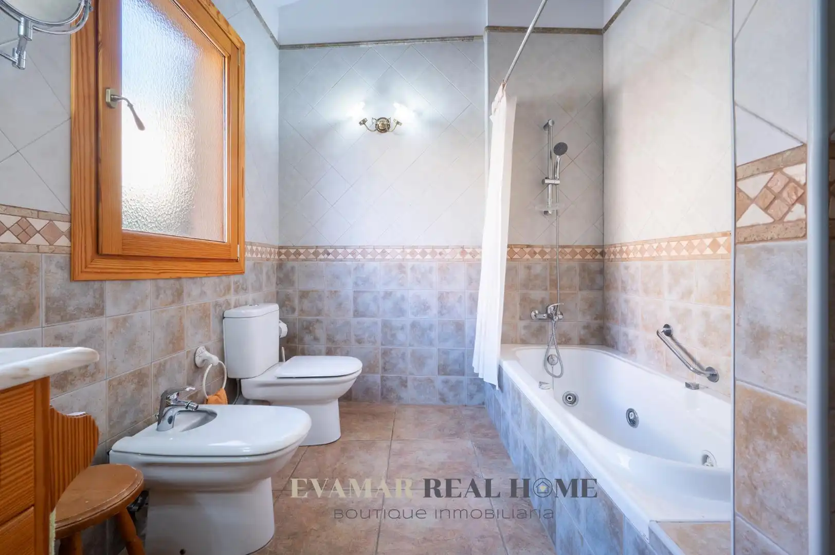 Baño de Casa o chalet en venta en Bunyola con Calefacción, Jardín privado y Terraza