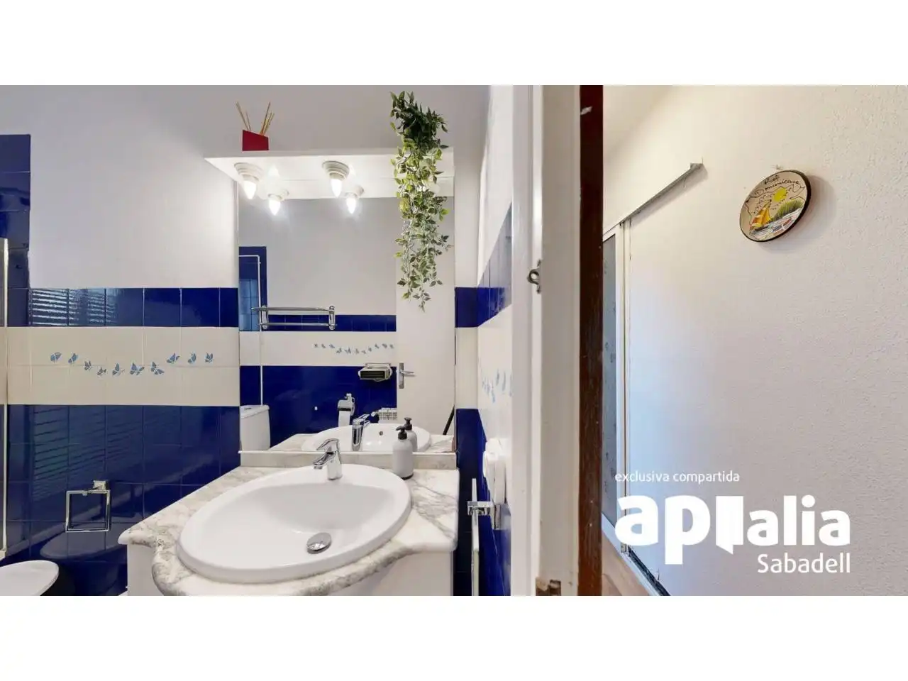 Baño de Piso en venta en Cerdanyola del Vallès con Aire acondicionado, Calefacción y Parquet