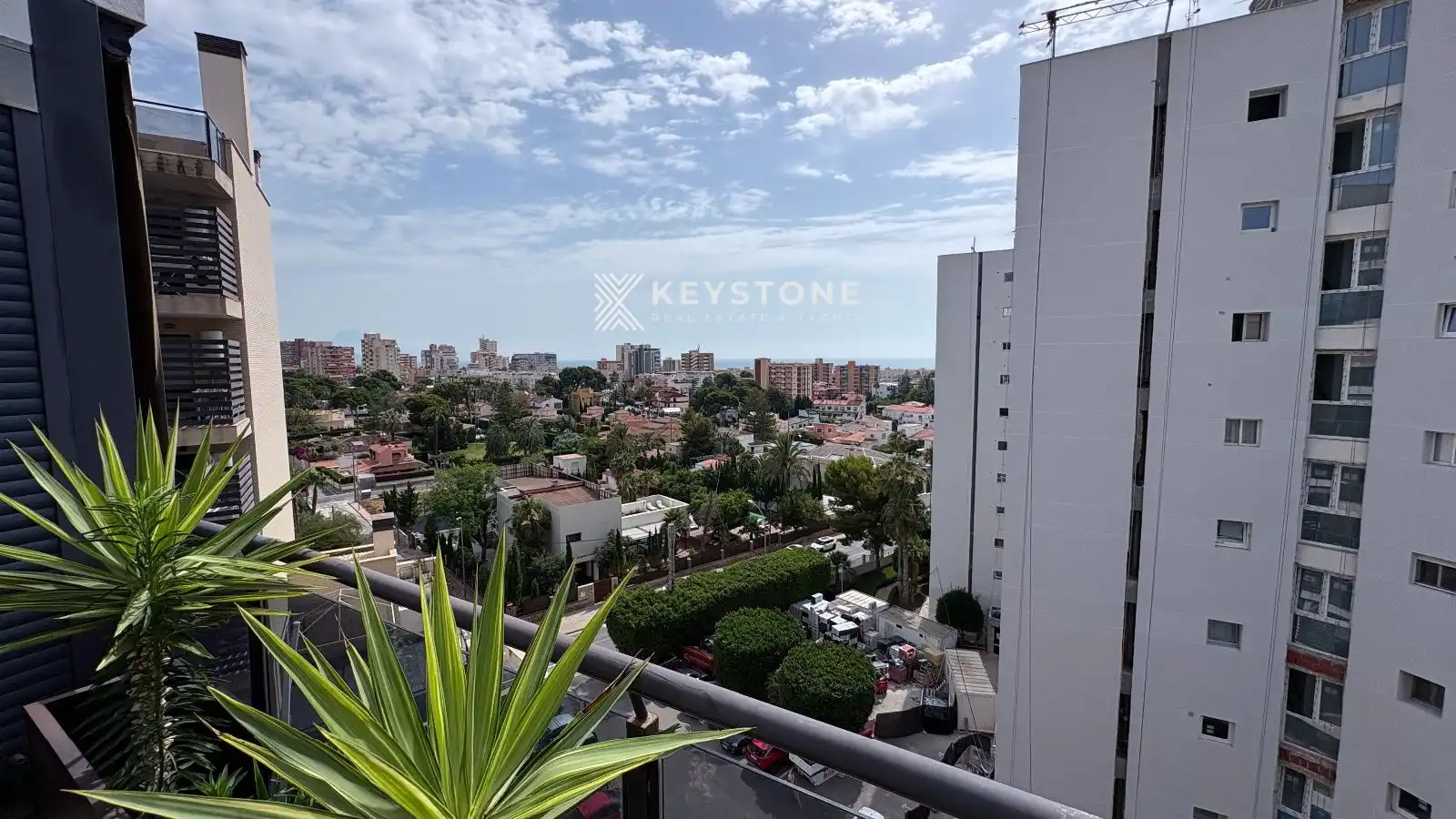 Terraza de Ático de alquiler en Alicante / Alacant con Aire acondicionado, Calefacción y Terraza