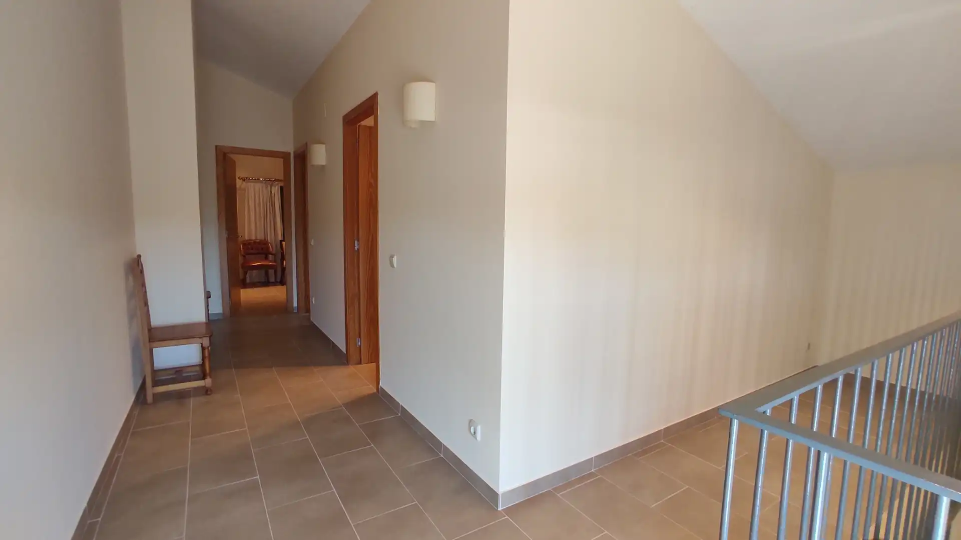 Country house zum Verkauf in Roda de Berà mit Klimaanlage, Heizung und Privatgarten
