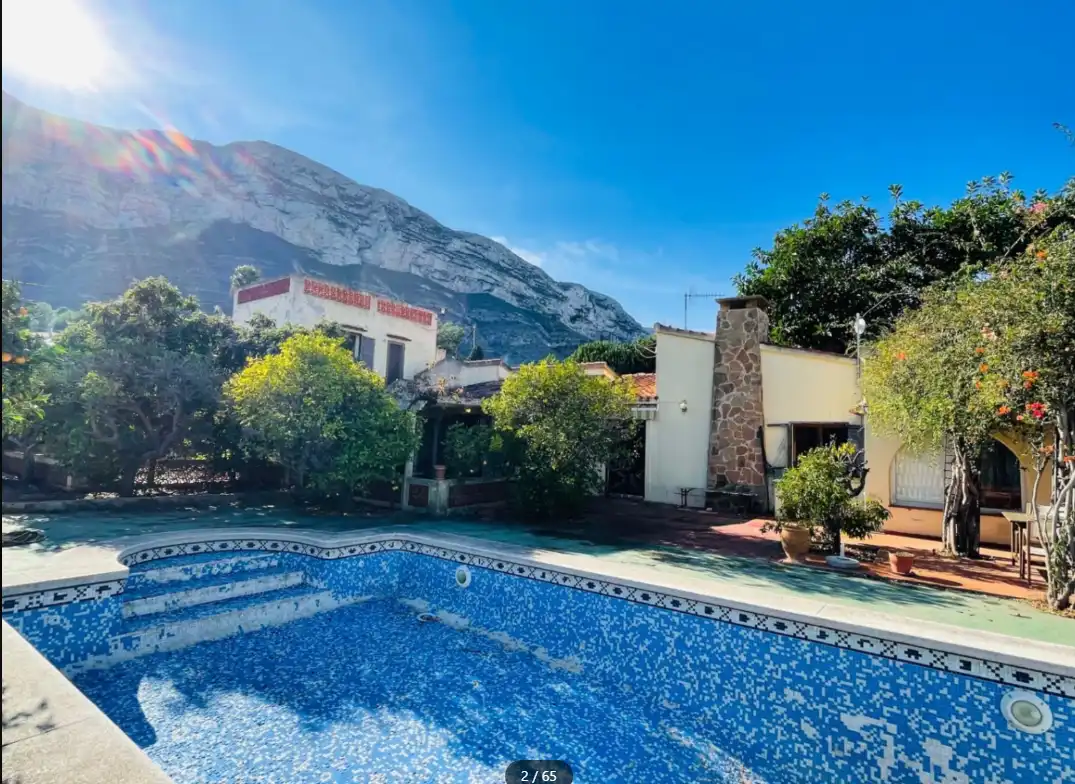 Außenansicht von Haus oder Chalet zum Verkauf in Dénia mit Terrasse, Abstellraum und Schwimmbad