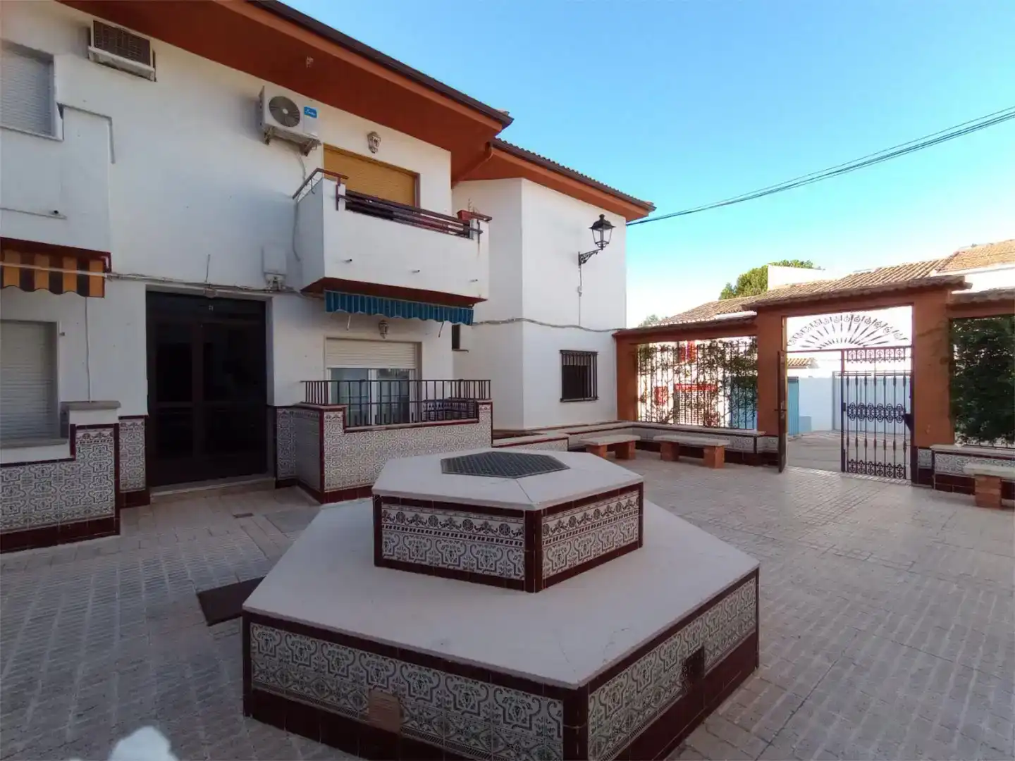Vista exterior de Piso en venta en Guarromán, Jaén