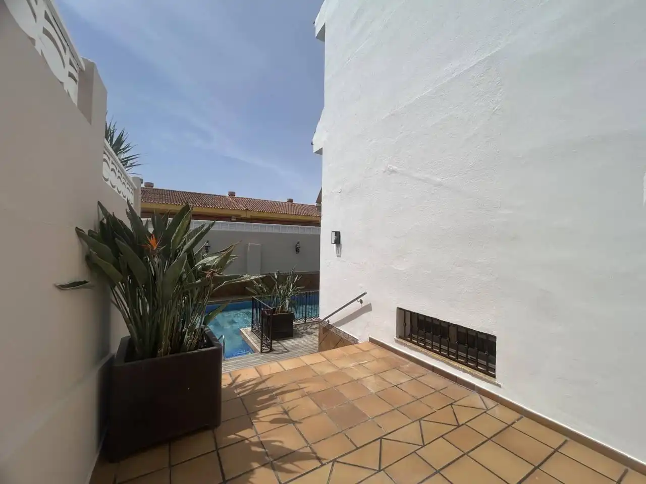 Terrace of Houses for sale in Roquetas de Mar  with Air Conditioner, Private garden and Terrace