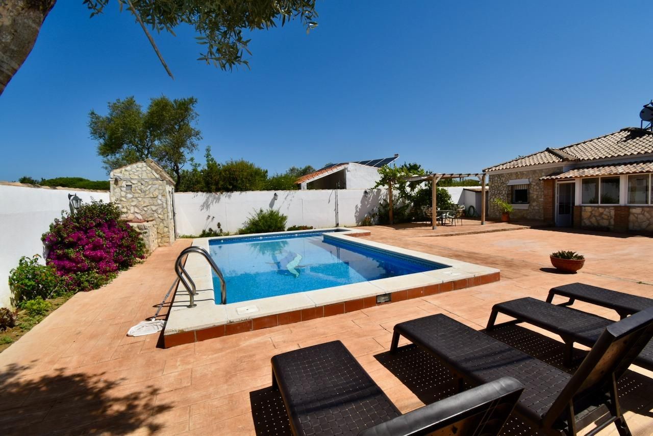 Swimming pool of House or chalet to rent in Chiclana de la Frontera