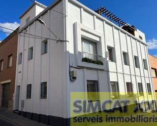 Exterior view of House or chalet for sale in Figueres