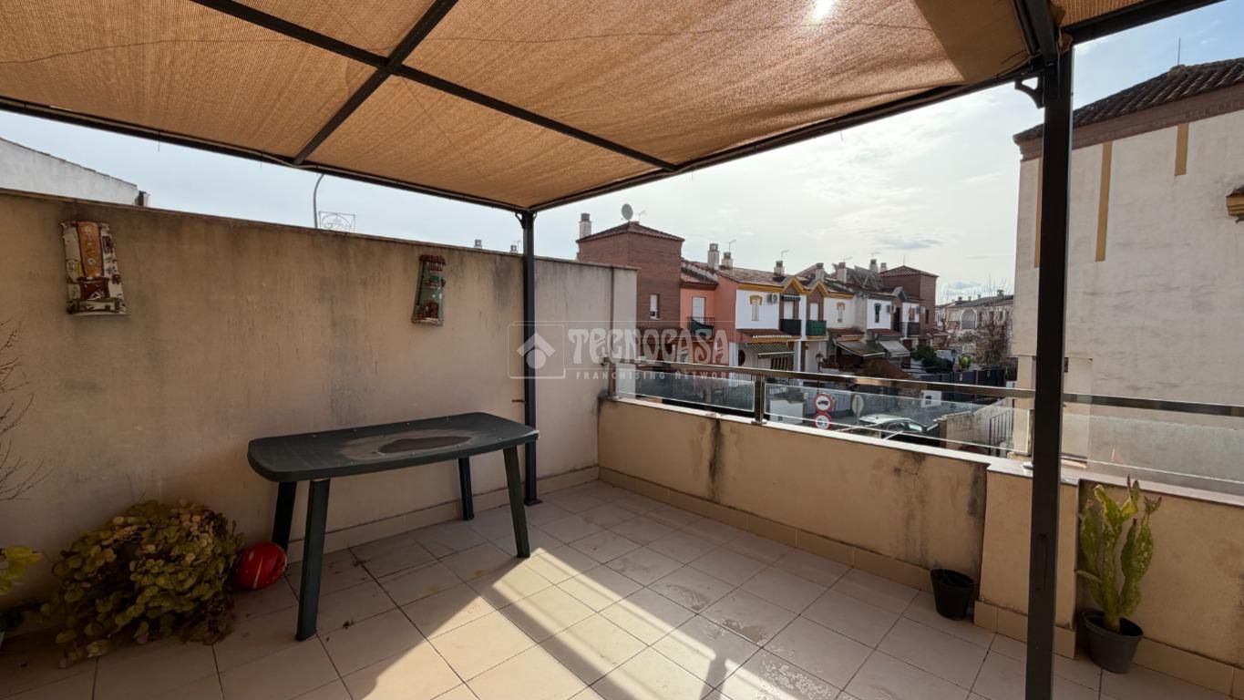 Terraza de Piso en venta en Vegas del Genil con Aire acondicionado, Calefacción y Terraza
