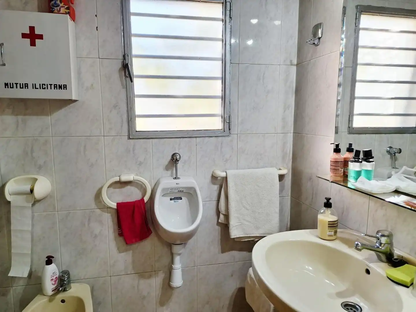 Baño de Finca rústica en venta en Villena con Terraza y Piscina