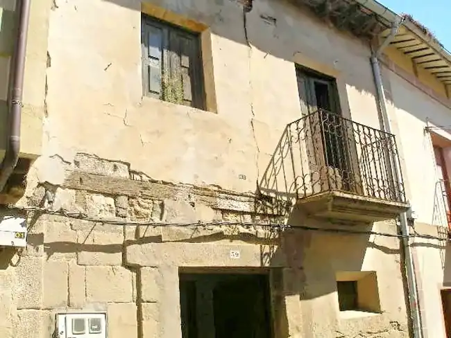 Vista exterior de Casa adosada en venta en Zarratón