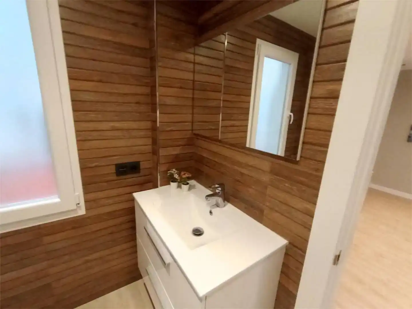Badezimmer von Wohnungen zur Miete in Oviedo 