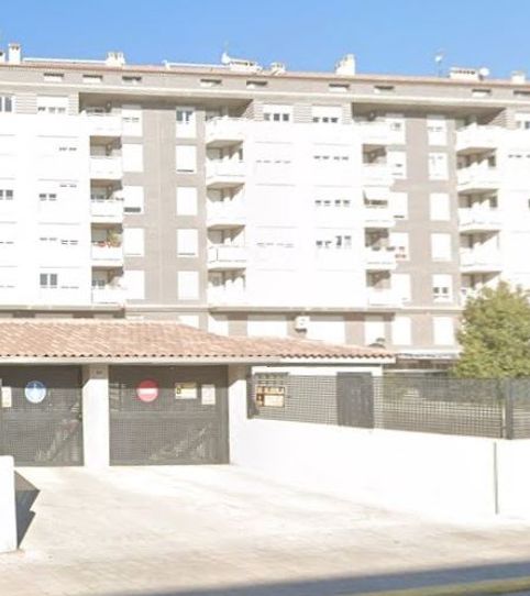 Foto 2 de Garaje en venta en Carrer Joanot Martorell, 15, Piscinas, Vila-real