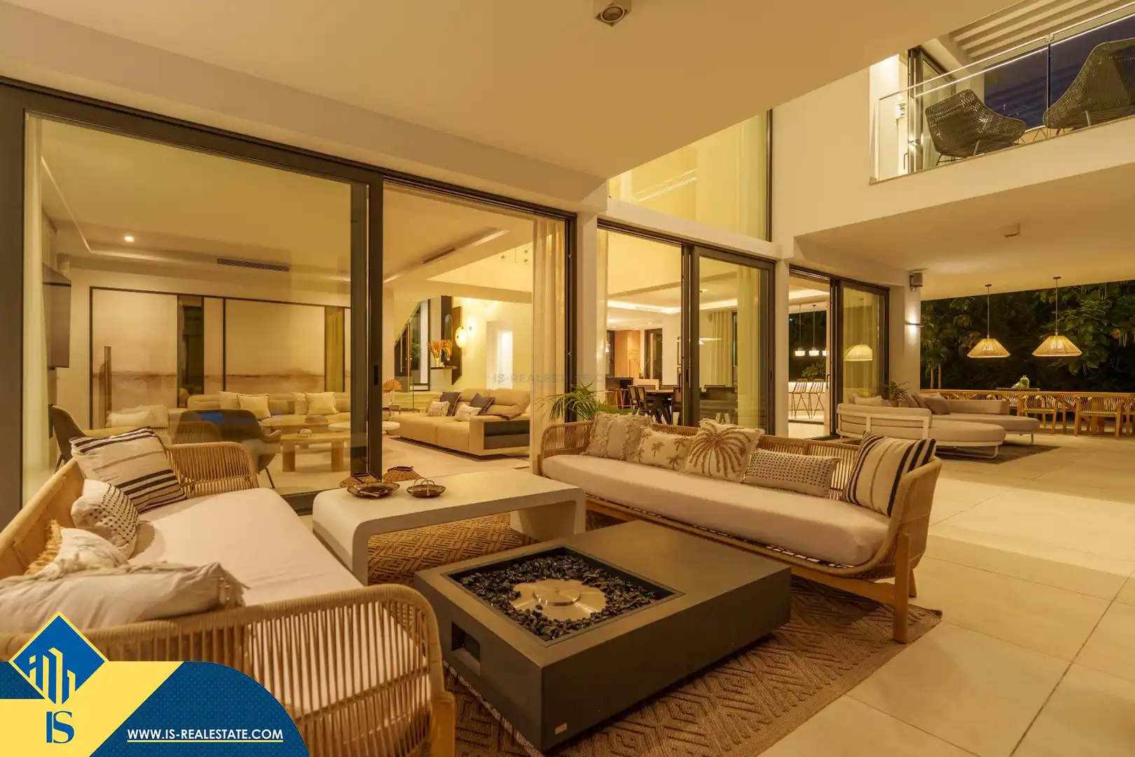 Chalet con piscina en venta en Milla de Oro, imagen 7