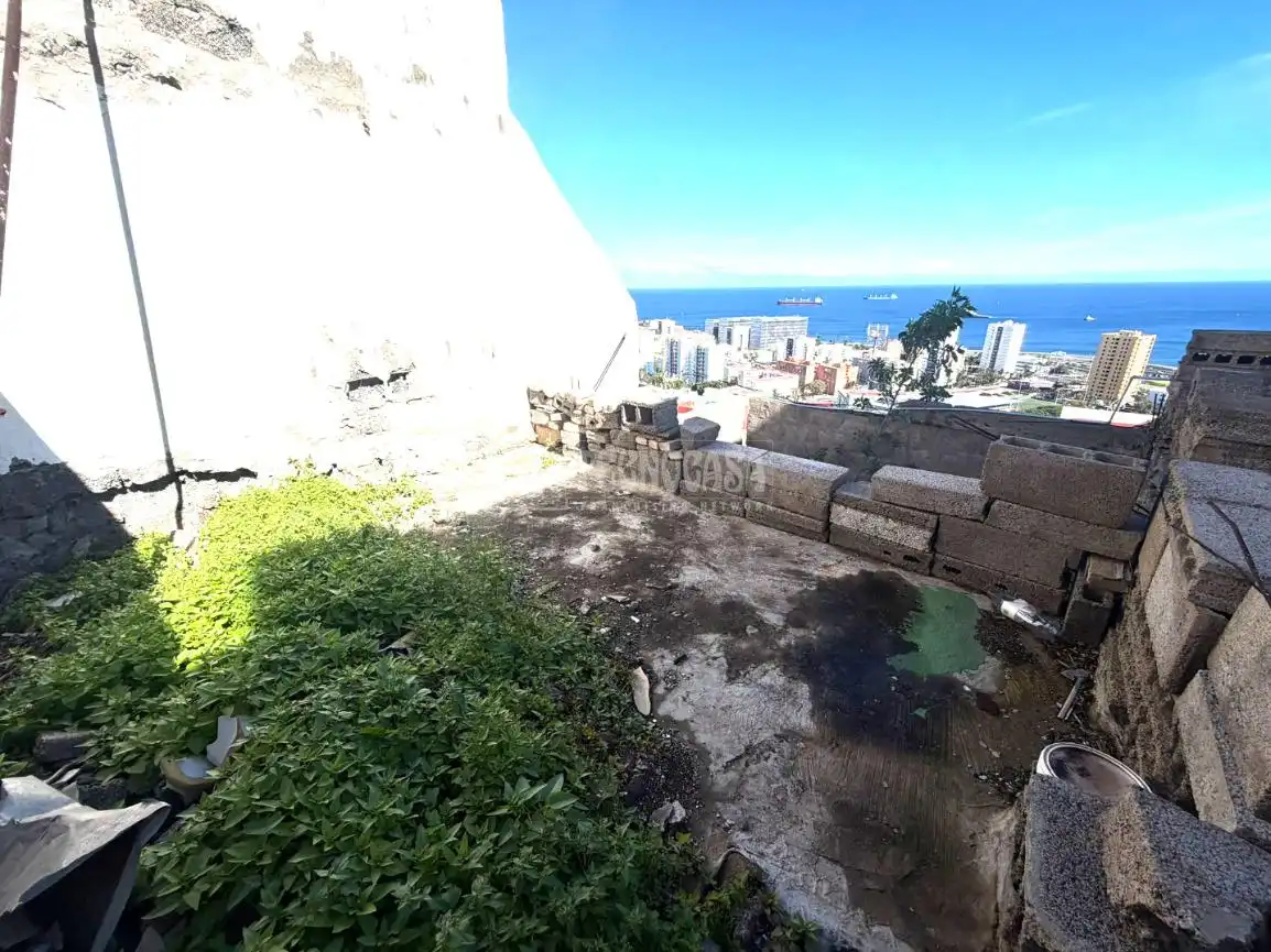Exterior view of Houses for sale in Las Palmas de Gran Canaria
