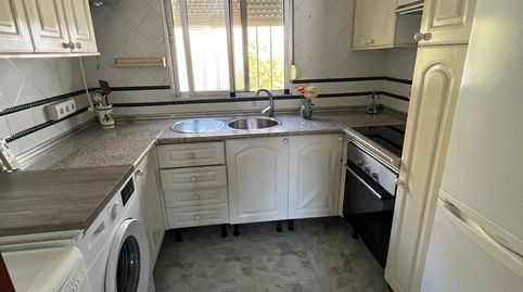 Foto 2 de Piso de alquiler en Sector Sur - La Palmera - Reina Mercedes, Sevilla Capital