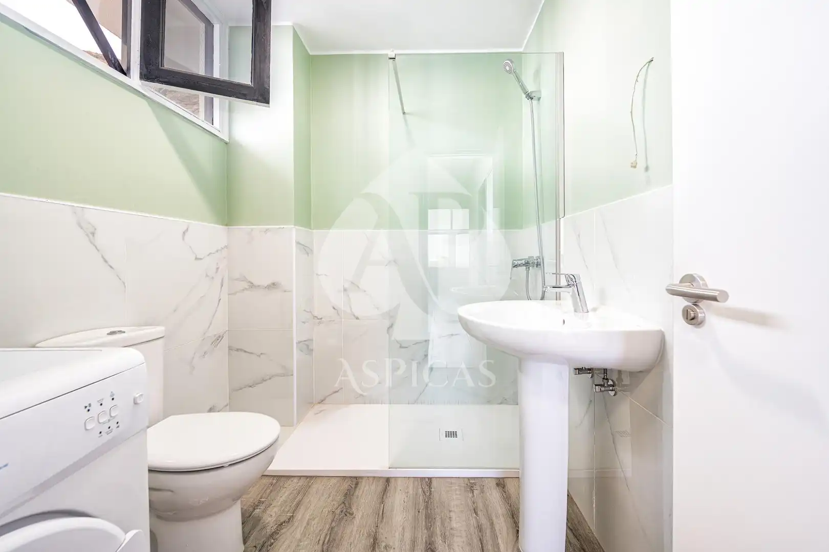 Bathroom of Ground floor for rent in San Bartolomé de Tirajana  with Terrace and Furnished
