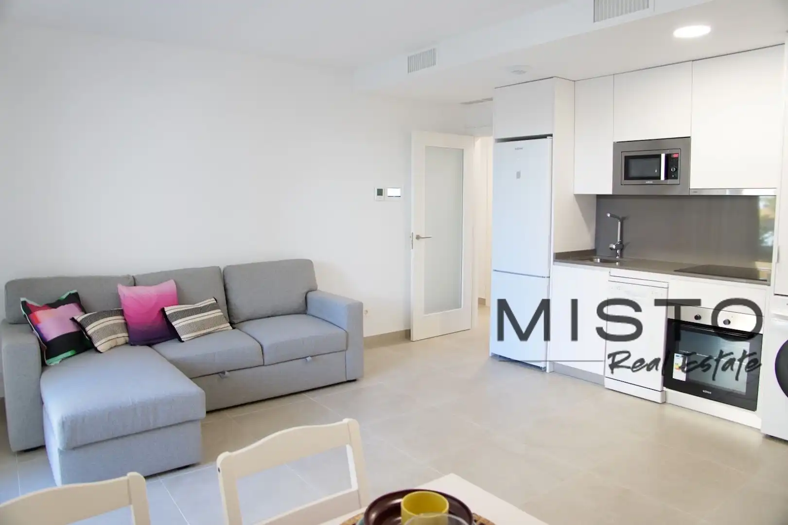 Flat with lift for sale in CALLE LEGAZPI  Es: Pl: Pt:B ESTEPONA (MÁLAGA), imagen 3