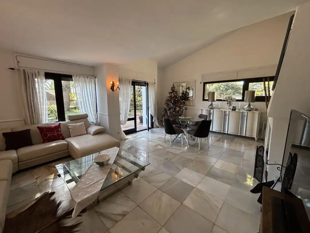 Casa amb piscina en venda a Río Real - Los Monteros, imagen 7