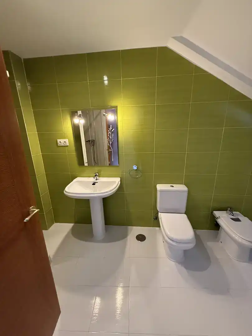 Bathroom of Flat for sale in Valdemoro  with Air Conditioner and Balcony