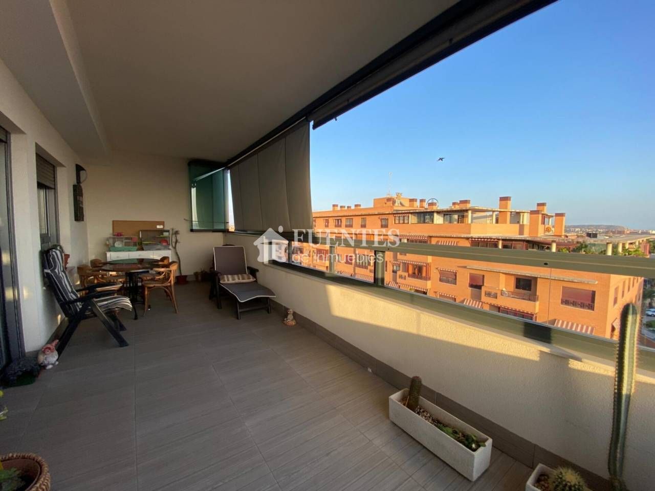 Terrassa de Pis en venda en San Vicente del Raspeig / Sant Vicent del Raspeig amb Aire condicionat, Terrassa i Traster