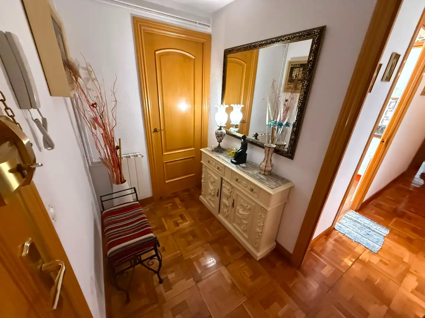 Flat for sale in Cornellà de Llobregat  with Air Conditioner, Heating and Parquet flooring