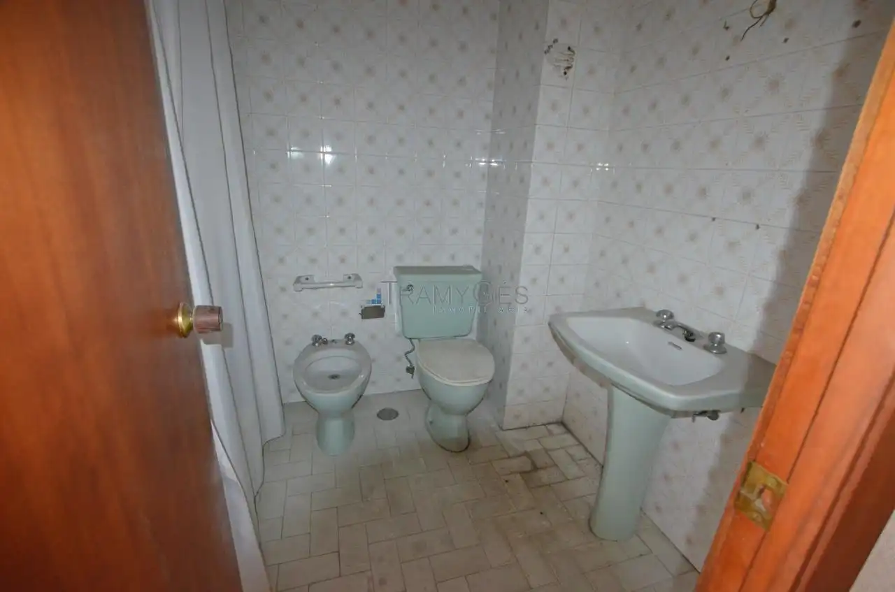 Bany de Edifici en venda en Tomiño