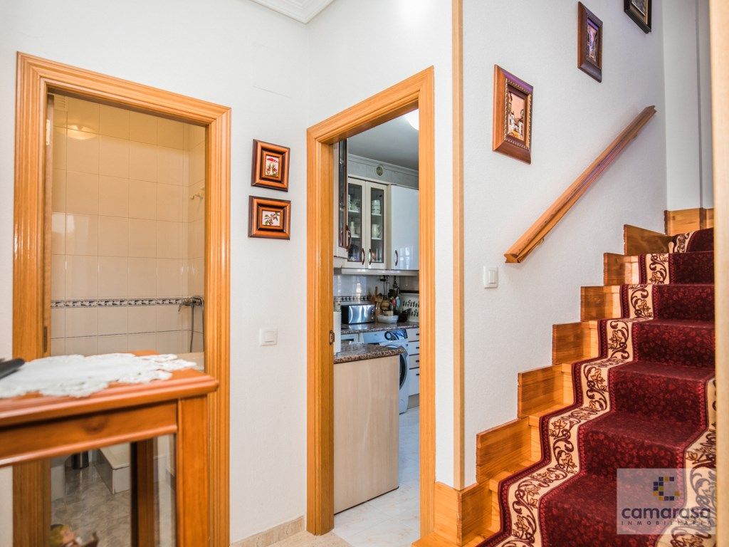 House or chalet for sale in Ávila Capital  with Private garden and Terrace