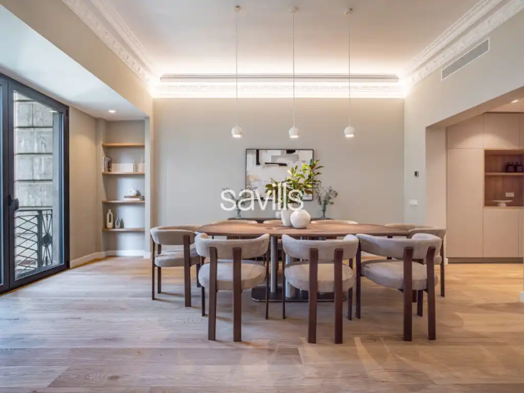 Comedor de Apartamento en venta en Barcelona con Aire acondicionado, Horno y Lavadora