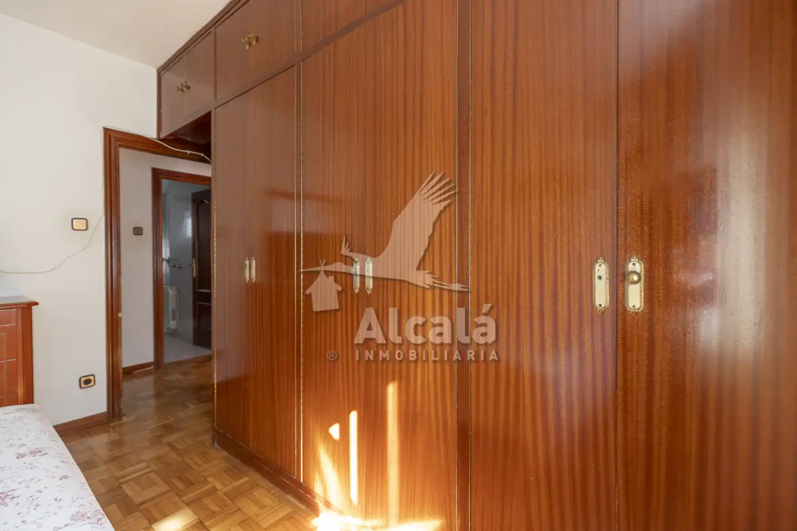 Bedroom of Flat for sale in Alcalá de Henares  with Air Conditioner, Heating and Parquet flooring