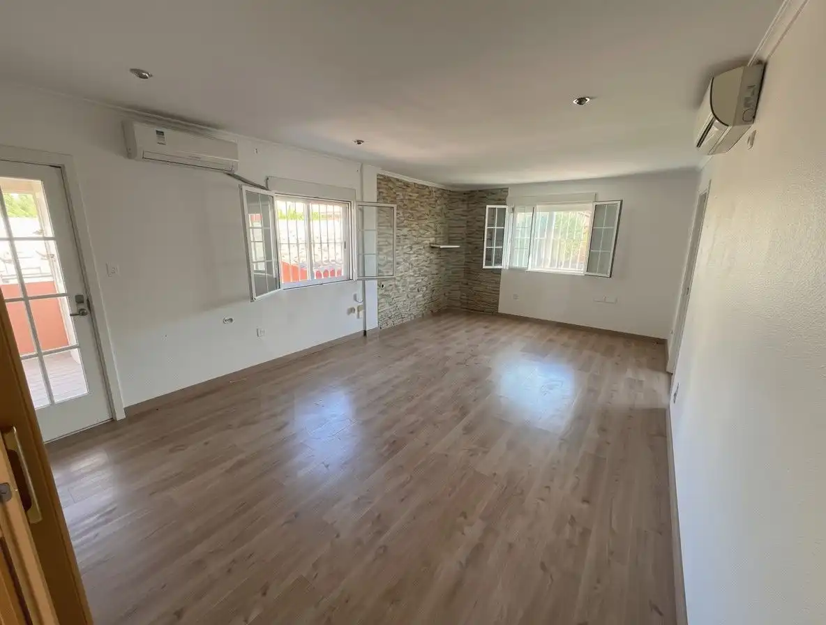 Houses for sale in Torrevieja  with Air Conditioner, Heating and Terrace