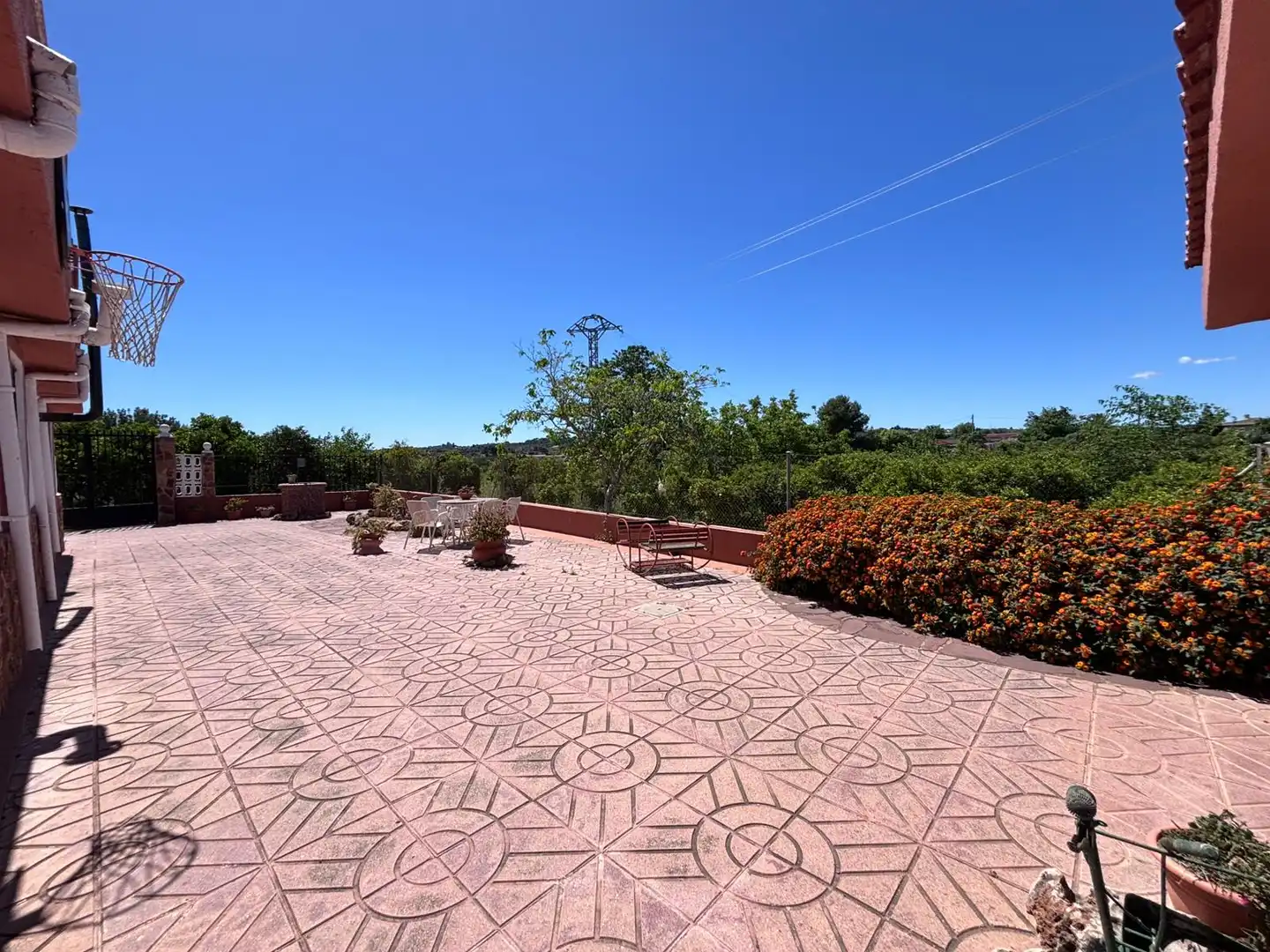 Terraza de Casa o chalet en venta en Torrent con Jardín privado, Piscina y Amueblado