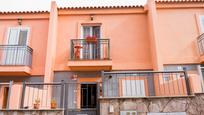 Vista exterior de Casa o xalet en venda en Tacoronte amb Jardí privat, Terrassa i Traster