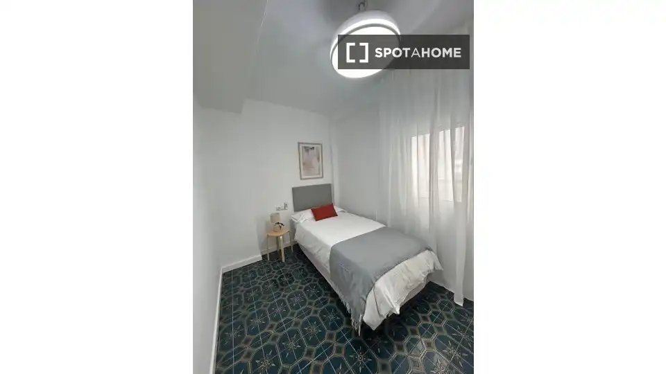 Habitación en El Torrejón - El Cerezo