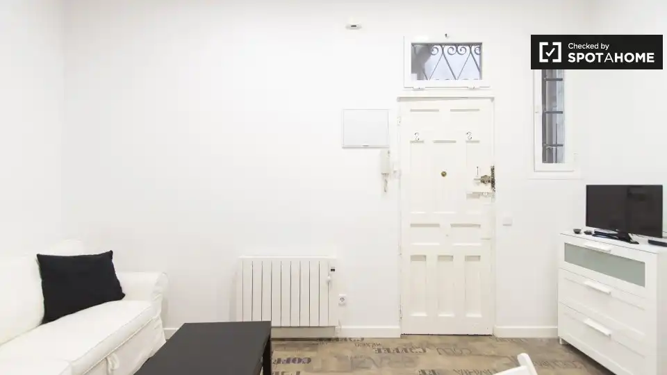 Room in Trafalgar