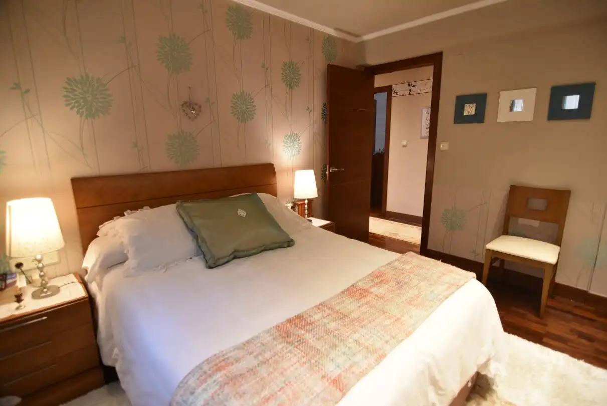 Habitación de Piso en venta en Soraluze / Plasencia de las Armas con Calefacción y Trastero