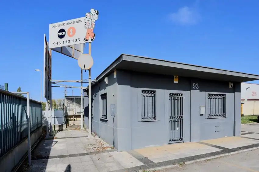 Nave industrial en venta en Venta de la Estrella Kalea, 113, Adurtza
