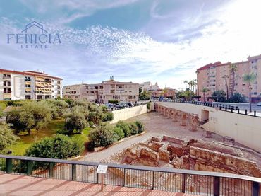Flat with lift for sale in Almuñecar centro